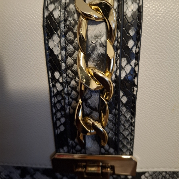 Aldo "Cailla" Snakeskin Print Satchel/Crossbody Bag - Picture 6 of 10